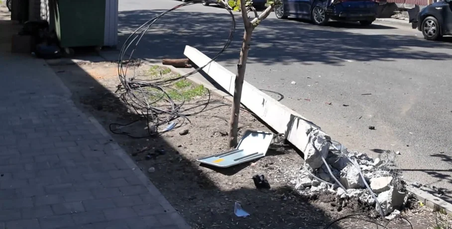 Восстановление камеры городской системы видеонаблюдения после ДТП