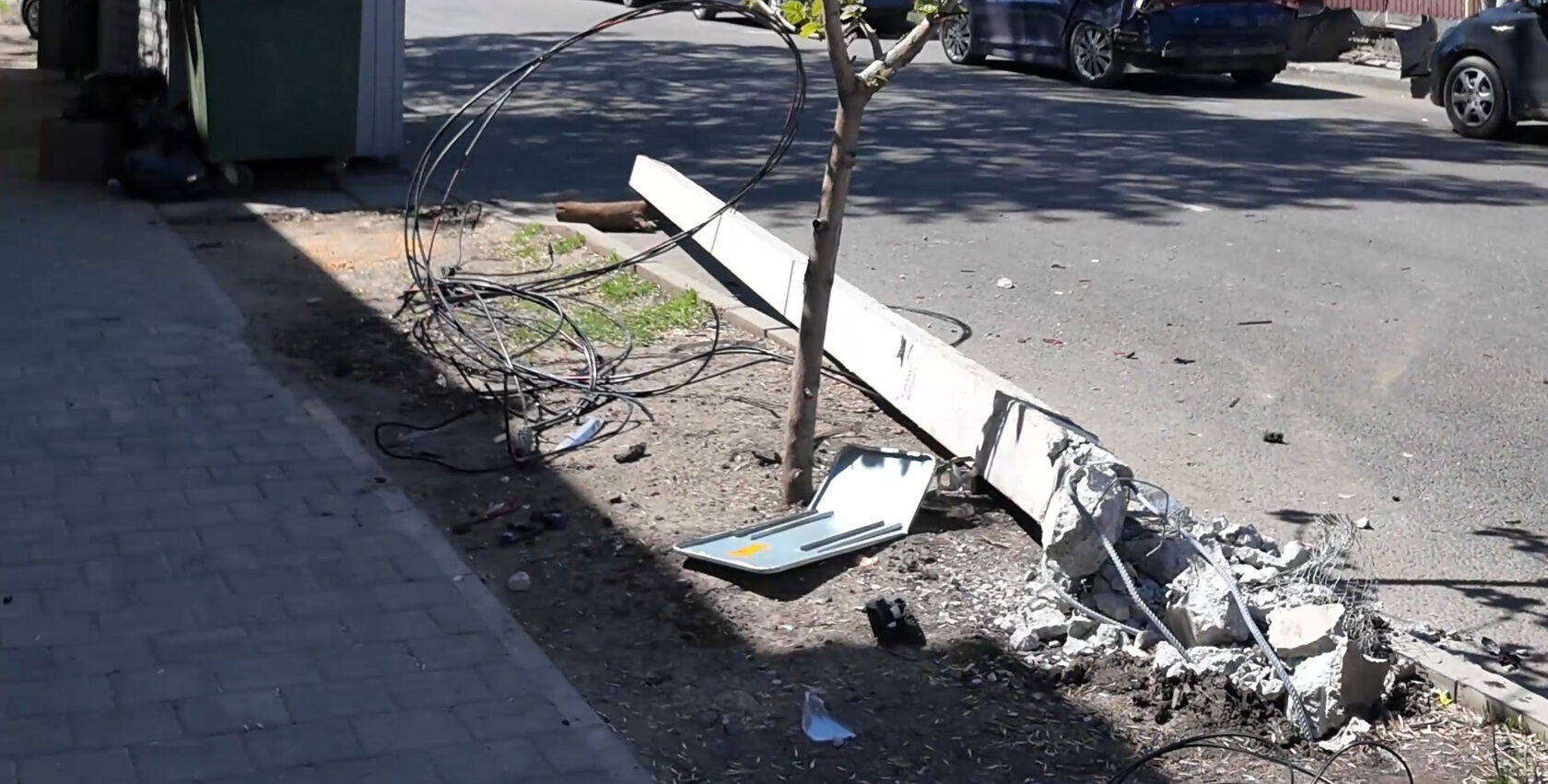 Восстановление камеры городской системы видеонаблюдения после ДТП
